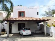 Casa en Venta Fracc. Jardines Vista Hermosa III Colima,...