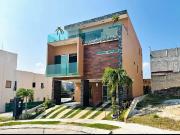 CASA EN VENTA, FRACC LA VISTA, TUXTLA GUTIERREZ, CHIAPAS