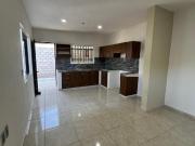 Casa en venta Fracc Las fuentes a espaldas de la central...