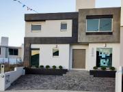 Casa en VENTA Fracc. Lomalta Tres Marías, Morelia. LO7816