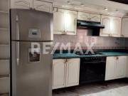 Casa en Venta Fracc. Los Remedios distribuida en Una...