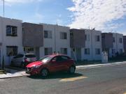 CASA EN VENTA FRACC. LOS VIÑEDOS, COND. ESTIRA, FELIPE...