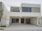 CASA EN VENTA FRACC PRIVADO EN APODACA CRISTAL LAGOONS