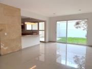 CASA EN VENTA FRACC. RESIDENCIAL SANTA FE