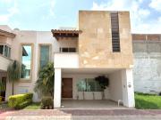 CASA EN VENTA FRACC. RESIDENCIAL SANTA FE