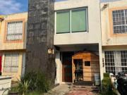 CASA EN VENTA FRACC. RINCONADA DEL VALLE, TEMOAYA