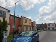 CASA EN VENTA FRACC. SAN ANTONIO LA ISLA A 15 MINUTOS DE...