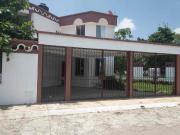 Casa en venta. Fracc. Villa Las Torres. Villahermosa....