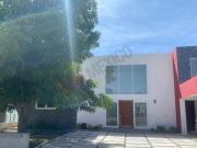 CASA EN VENTA FRACCIONAMENTO CLUB DE GOLF SOLTEPEC...