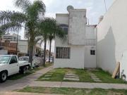 Casa en venta fraccionamiento Brisas del Carmen León...