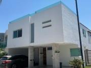 CASA EN VENTA FRACCIONAMIENTO BUGAMBILIAS. En coto en...