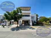 Casa en Venta Fracc Villas del Pedregal, Atrás del...