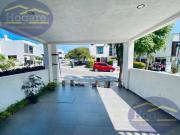 Casa en Venta Fraccionamiento con Alberca Villas del...
