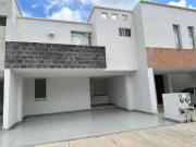 CASA EN VENTA FRACCIONAMIENTO DANUBIO AZUL CADA RECÁMARA...