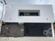 Casa en Venta Fraccionamiento Imperial de las Ánimas con...
