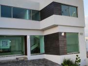 Casa en VENTA Fraccionamiento Lomalta Tres Marías,...