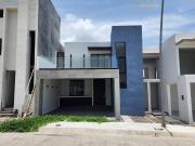 Casa en Venta Fraccionamiento Lomas del Dorado
