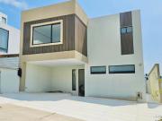 CASA EN VENTA FRACCIONAMIENTO LOMAS PUNTA DEL ESTE COTO...