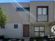 CASA EN VENTA | Fraccionamiento Novovento, Pachuca de...