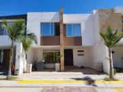Casa en venta Fraccionamiento Punta del Este Le?n Guanajuato