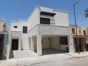 CASA EN VENTA FRACCIONAMIENTO REAL DE QUIROGA...