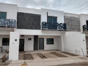 CASA EN VENTA FRACCIONAMIENTO RINCÓN SAN JOSÉ