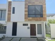 Casa en Venta, fraccionamiento Zibatá Querétaro