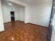 CASA en VENTA FRENTE a HOSPITAL CIVIL NUEVO