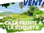 Casa en venta FRENTE A LA ROQUETA