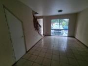 Casa en venta frente a parque en Fraccionamiento...