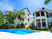 Casa en Venta Frente al mar de 6 recámaras Flamingos...