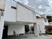 Casa en venta Fuentes de Moratilla, con rec?mara en...