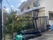 casa en venta full rentera con 5 departamentos sector...