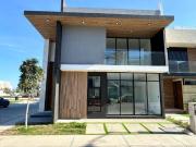 casa en venta gema en esquina, 3 recámaras, cochera... casa en venta gema en esquina, 3 recámaras, cochera...