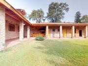 CASA EN VENTA GONNET 3 DORMITORIOS PARQUE PILETA