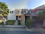 CASA EN VENTA – GRAN OPORTUNIDAD Valle de la Arena Nte....