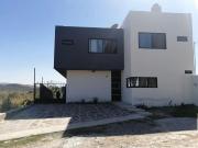 Casa en venta hacienda la herradura por club UDG Casa en venta hacienda la herradura por club UDG