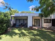 CASA EN VENTA HERNANDEZ 2 DORMITORIOS Y COCHERA