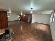 Casa en venta en la Col. del Valle ideal para desarrollo...