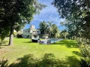 Casa en Venta Tres Lotes Uno Subdividido Ideal Proyecto...