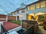 CASA EN VENTA, ILUMINADA, AMPLIA, CON VISTA PANORAMICA,...