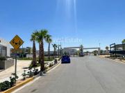 CASA EN VENTA INCLUYE MUEBLES Y EQUIPAMIENTO, FRAC. CERRADO