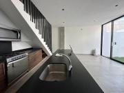 CASA EN VENTA INCREÍBLE EN ADAMAR FRENTE A ÁREA VERDE