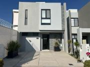 CASA EN VENTA INTERLOMAS