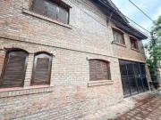 Casa en venta interna calle Apolinario Saravia al 200