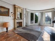 CASA EN VENTA, JARDIN, COCHERA ADROGUE