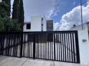 Casa en Venta, Jardines de Santa Anita, Tlajomulco de Zuñiga