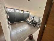 CASA EN VENTA JARDINES DE SANTA FE LEON GTO. CON...