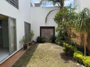 CASA EN RENTA VENTA JARDINES DE ZAVALETA MUY AMPLIA