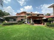 Casa en Venta con Jardin en Jardines del Pedregal Alvaro...